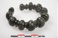 Foto von Bronzebuckelarmreif (NHMW-PRAE-025759)